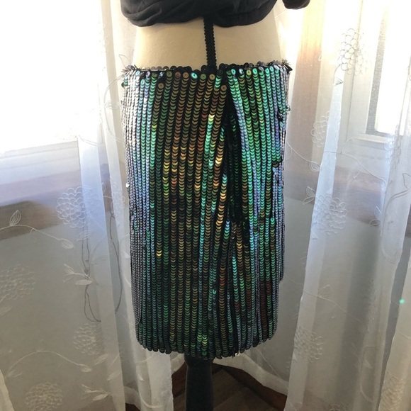 🎄Glamorous mini  sequinned skirt green/black SZ L mermaid style - Picture 8 of 15